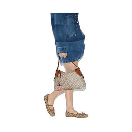 Gg Emblem Large Shoulder Bag