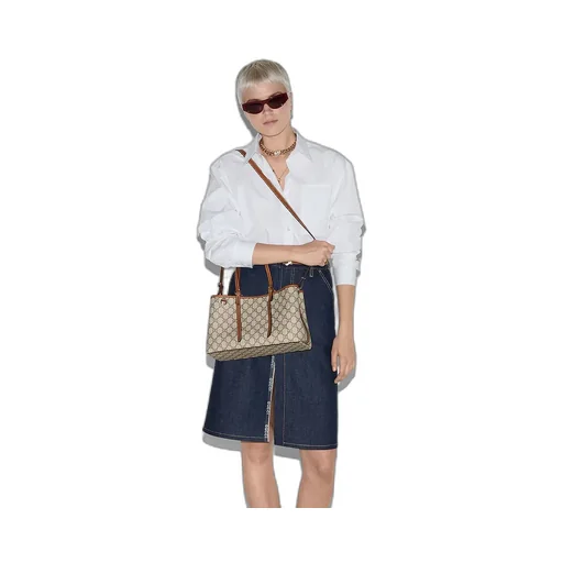 Gg Emblem Medium Tote Bag