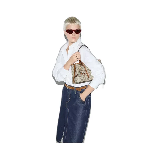 Gg Emblem Medium Tote Bag