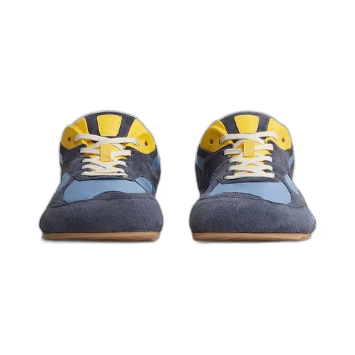 Orbit Flash Sneaker