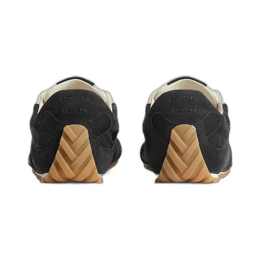 Orbit Flash Sneaker