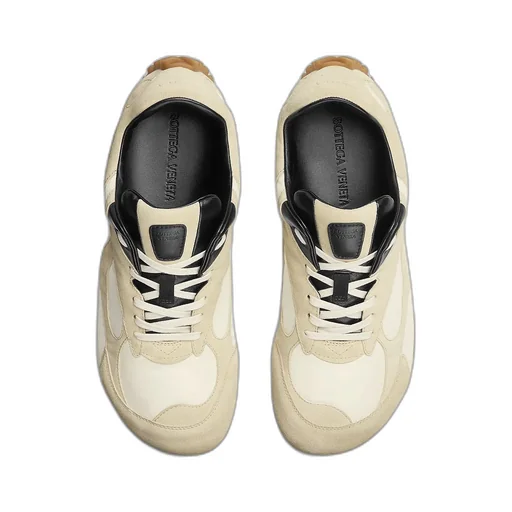 Orbit Flash Sneaker