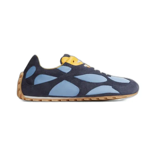 Orbit Flash Sneaker