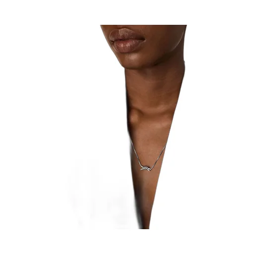 Knot Necklace