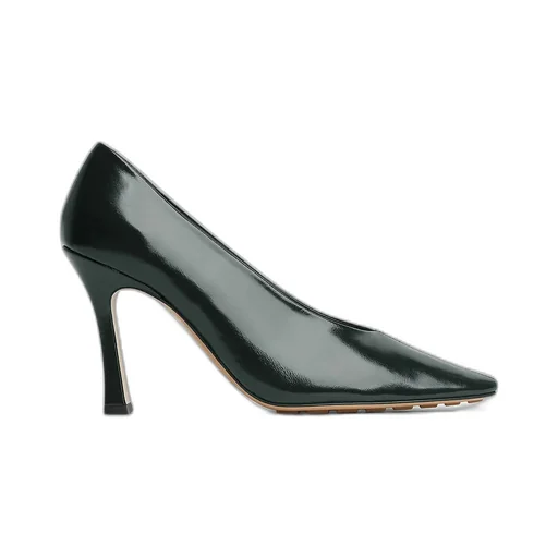 Sofia Pump