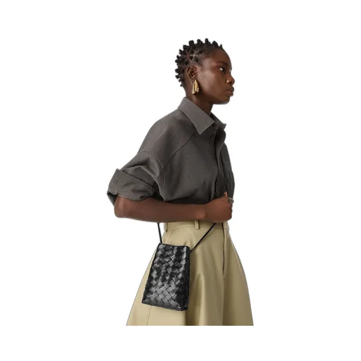 Intrecciato Pouch