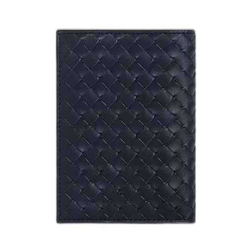 Intrecciato Piccolo Passport Case
