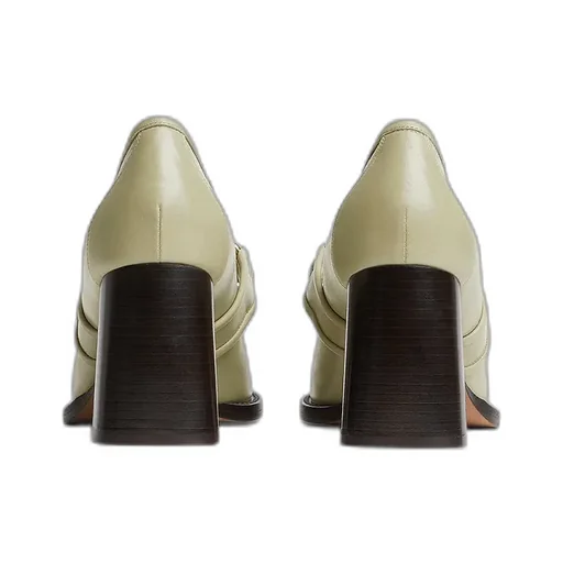 Astaire Pump