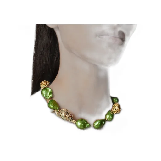 Rana Pearls Necklace