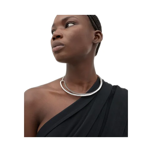 Frills Necklace