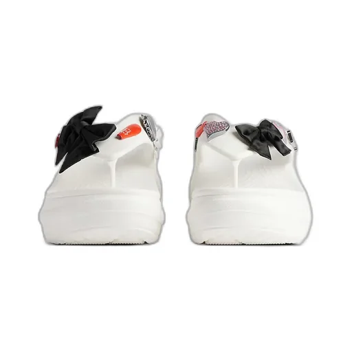 Crocs Thong Jibbitz