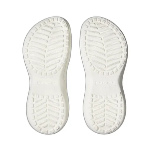 Crocs Thong Jibbitz