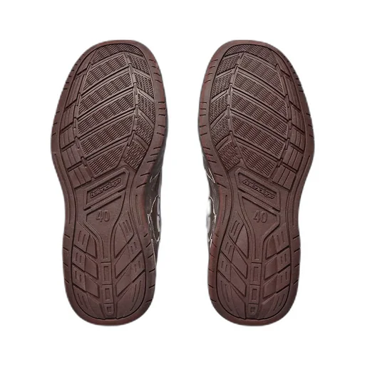 Hamptons Medium Worn-Out Sneaker