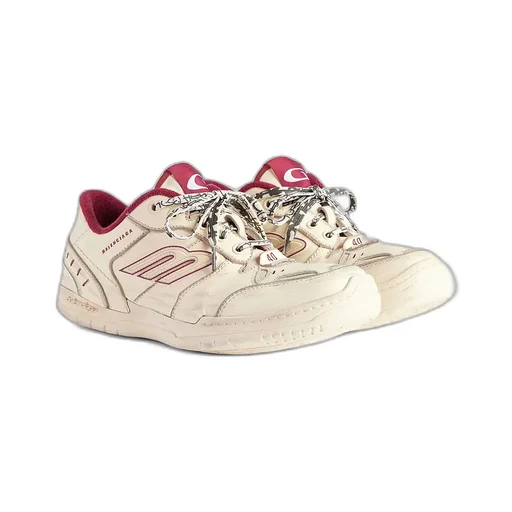 Hamptons Medium Worn-Out Sneaker