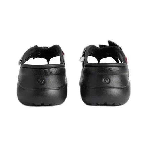 Crocs Thong Jibbitz