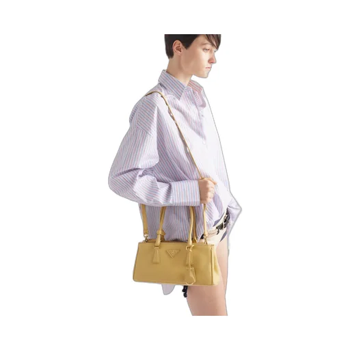 Medium Prada Galleria Leather Bag