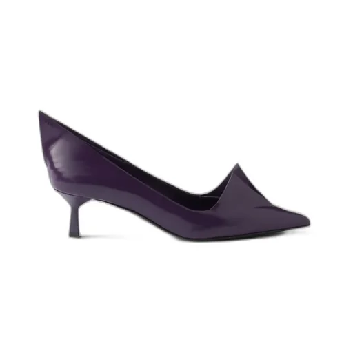Brushed Leather Pumps