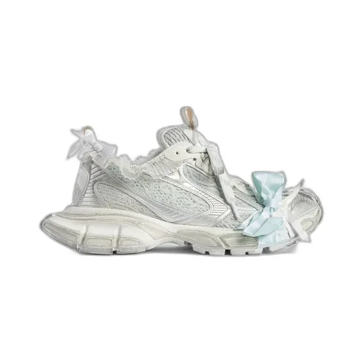 3Xl Lace Sneaker