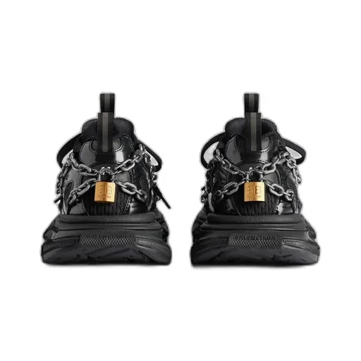 3Xl Chain Sneaker