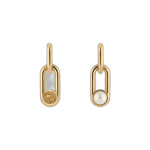 Earrings With Mobile Pearls