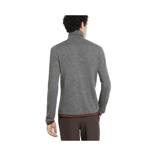 Fine Soft Cashmere Turtleneck