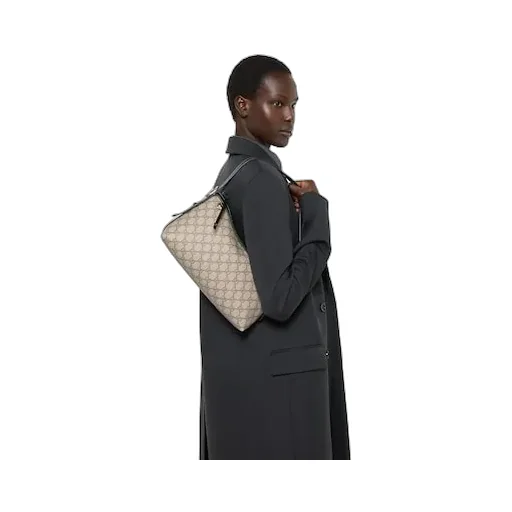 Gg Emblem Medium Shoulder Bag