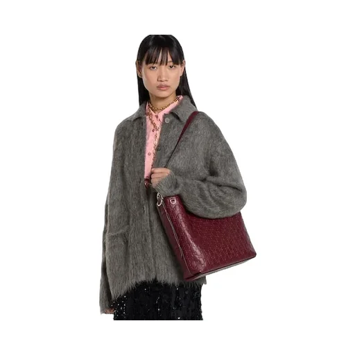 Gg Emblem Medium Shoulder Bag