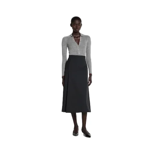 Wool Skirt With Embroidery