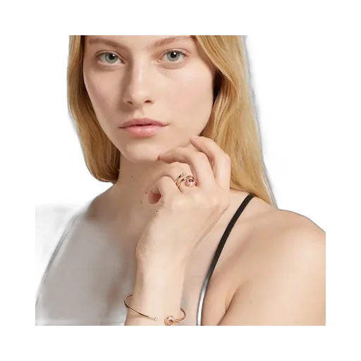 Gucci Interlocking 18K Spiral Ring