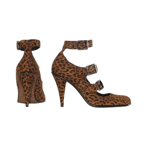 Savage Heel