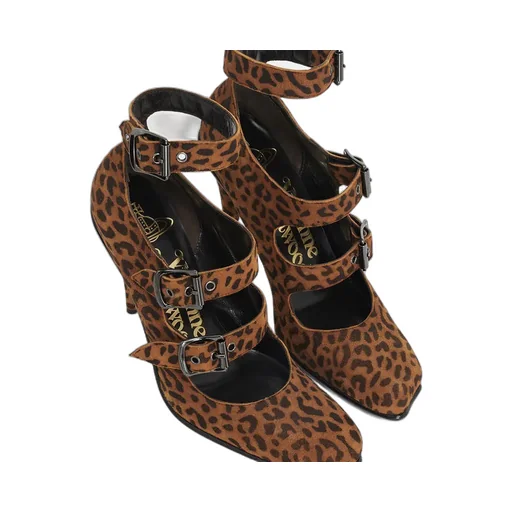 Savage Heel