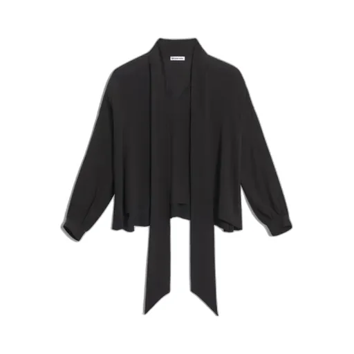 Black Dynamic Crop Top