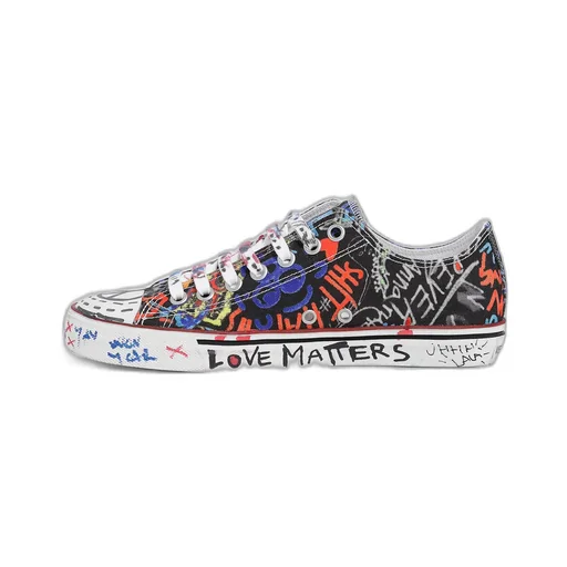 Graffiti Low Top Sneakers