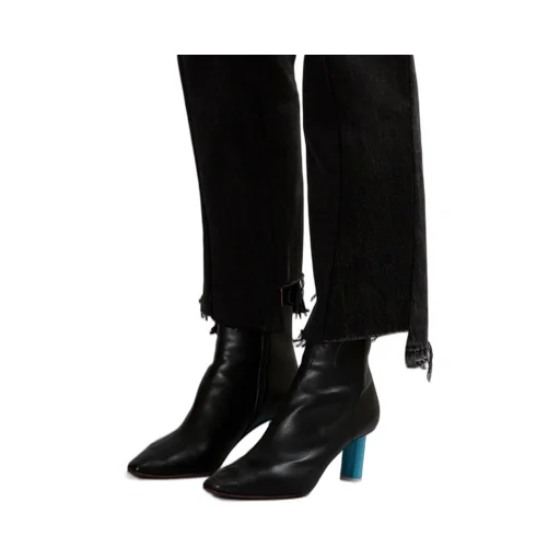 Black Deconstructed Jeans