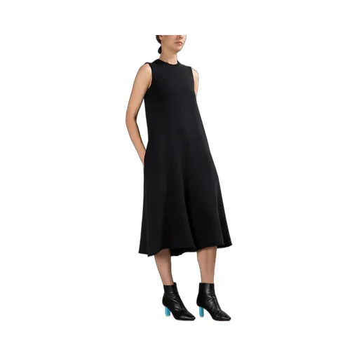 Black Sleeveless Midi Dress