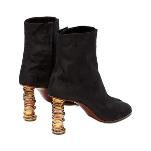 Tabi Heels