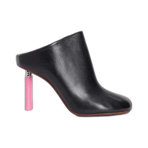 Lighter Pump Heels Black Leather