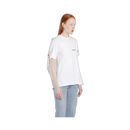 Open Back Calendar Print T-Shirt