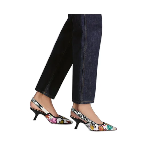J'adior Slingback Pump