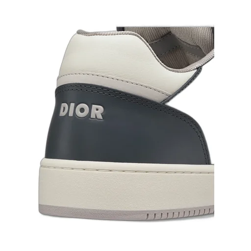 B27 Low-Top Sneaker