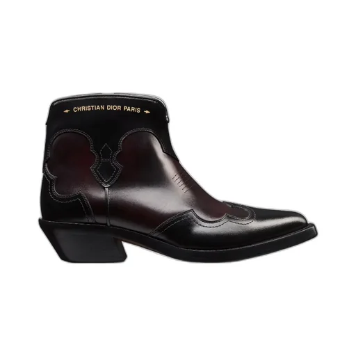 Pointed Toe Zip-Up Boots