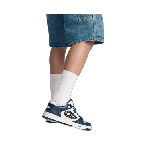 B57 Low-Top Sneaker