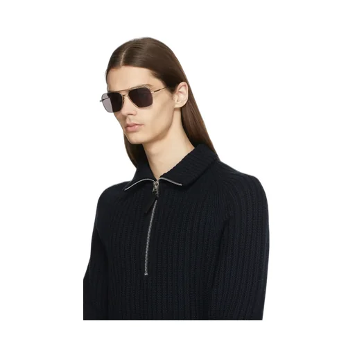 Logo Sunglasses With Double Nose Racks