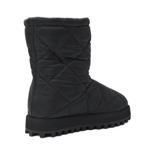 Quilted Snow Boots