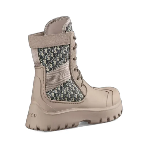 Garden Lace-Up Boot
