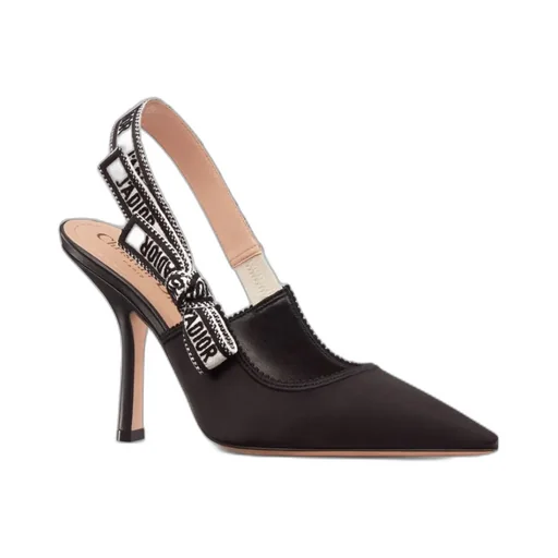 Hit The Details Of The Pointed High Heels