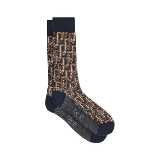 Oblique Intarsia Socks