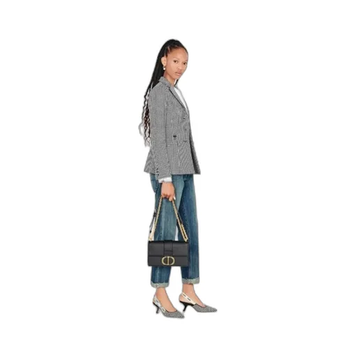 30 Montaigne Chain Bag