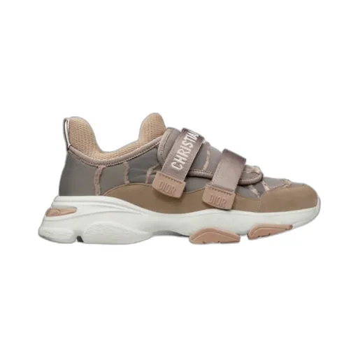 D-Wander Sneakers