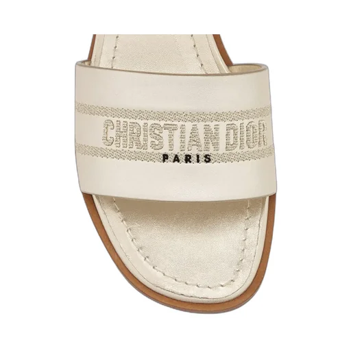 Dway Heeled Slide